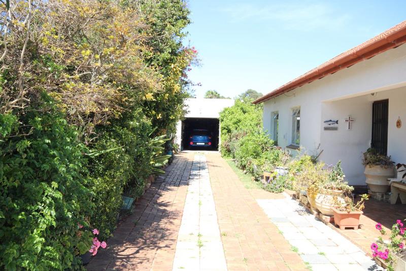 2 Bedroom Property for Sale in Kensington Western Cape